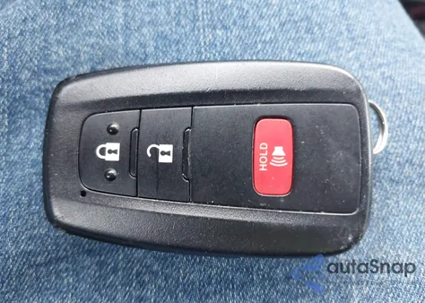 2019 Toyota Prius Le from USA, damaged, VIN JTDKARFU1K3075893